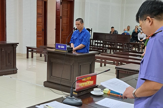 Án tù cho nam thanh niên lao ô tô lên vỉa hè định giết 5 người