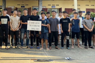 Khởi tố 21 đối tượng mang dao kiếm đi giải quyết mâu thuẫn trong đêm