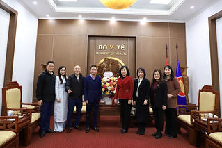 Tổng biên tập báo Pháp luật Việt Nam chúc mừng các y, bác sĩ nhân Ngày Thầy thuốc Việt Nam 27/2 