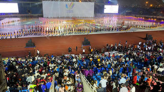 Tự hào và đầy bất ngờ khi trải nghiệm trực tiếp đêm khai mạc SEA Games 31