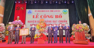Huyện Bảo Thắng nhận bằng đạt chuẩn nông thôn mới