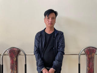 Bắt giữ đối tượng vận chuyển 1 bánh heroin