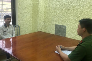 Dùng thủ đoạn giả buôn bán xe chiếm đoạt tiền đặt cọc, 2 đối tượng bị khởi tố