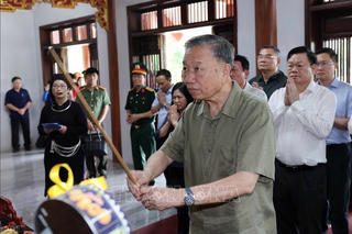 Chủ tịch nước Tô Lâm thăm Khu Di tích lịch sử quốc gia Nà Tu
