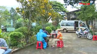 Gia Lai: Xe khách chở 13 người "né" chốt kiểm soát dịch