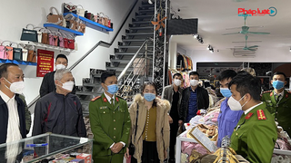 Thanh Hóa: Chủ shop quần áo Mai Hường bị khởi tố về tội “Làm nhục người khác” và “Cưỡng đoạt tài sản”