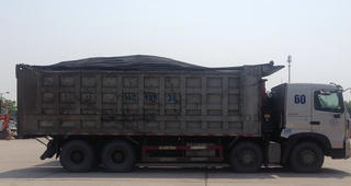 Quảng Ninh: Xử phạt 6 xe ben “khủng” chở than hơn 300 triệu đồng