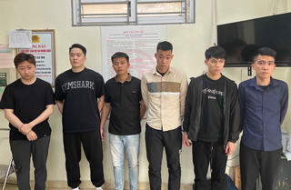 Công an Thành phố Hà Nội tìm bị hại của vụ án thuốc nam Kháu Vài Lèng, Đại Tràng HG giả