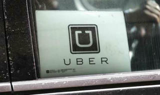 Uber mở dịch vụ đưa đón bệnh nhân, tính tiền bác sĩ