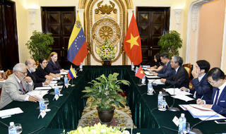Việt Nam – Venezuela tham khảo chính trị cấp thứ trưởng