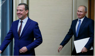 Tuần này, cả Tổng thống lẫn Thủ tướng Nga đều không có mặt trong nước