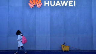 Nhân viên bị bắt ở Ba Lan, Huawei vội vã “phủi tay”? 