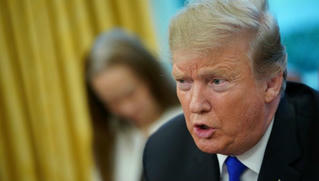 Ông Trump chính thức tuyên bố hoãn tăng thuế hàng hóa Trung Quốc