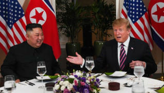 Ngày mai (28/2), ông Trump và ông Kim bước vào ngày đàm phán căng thẳng