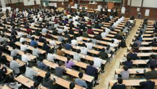 Nhật điều tra vụ 700 sinh viên một trường đại học “mất tích“