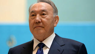Quốc hội Kazakhstan phê chuẩn đổi tên thủ đô theo tên cựu tổng thống vừa từ chức