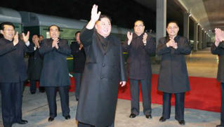Nhà lãnh đạo Triều Tiên Kim Jong-un đi tàu tới Nga