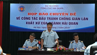 Có hàng hóa sản xuất tại nước ngoài khi nhập về Việt Nam đã ghi sẵn 'Made in Vietnam'