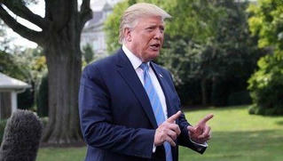 Vướng nhiều chỉ trích, ông Trump từ bỏ đề cử Giám đốc tình báo