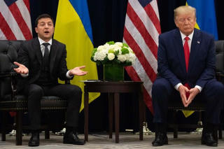 Tố giác bất ngờ về thái độ của ông Trump với Tổng thống Ukraine Zelensky