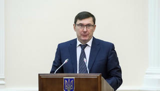 Đến lượt cựu Tổng công tố viên Ukraine bị điều tra