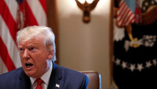 Ông Trump dọa tăng thuế với hàng hóa Trung Quốc 