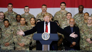 Ông Trump bất ngờ thăm Afghanistan