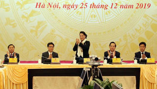 Cần thể chế hóa các chủ trương của Đảng về chính sách tiền lương 