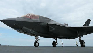 Mỹ phê chuẩn bán 12 máy bay chiến đấu F-35B cho Singapore