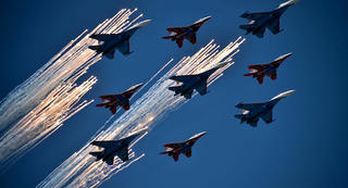 Tiết lộ đặc tính ưu việt của máy bay “sát thủ” MiG-35 của Nga