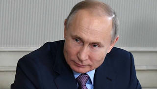 Tổng thống Nga Putin nói về việc muốn duy trì quyền lực