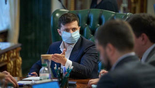 Tổng thống Ukraine Zelensky thẳng tay trừng trị quan tham