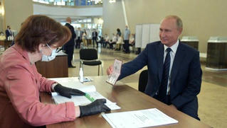 Động thái mới của Tổng thống Nga Putin sau cuộc bỏ phiếu sửa đổi Hiến pháp
