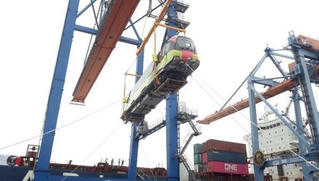 Đoàn tàu đầu tiên tuyến metro Nhổn-ga Hà Nội về tới Hải Phòng