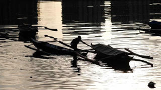 Philippines sơ tán hơn 200.000 người tránh bão Goni