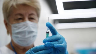 Kết quả đáng chú ý về hiệu quả của vaccine ngừa COVID-19 của Nga