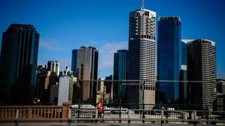 Thành phố lớn thứ 3 của Australia phong tỏa ngăn COVID-19 lây lan