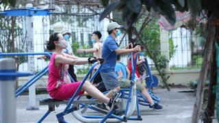 Từ 28/9, Hà Nội cho phép tập thể dục, mở lại cửa hàng may mặc, thời trang