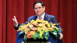 Thủ tướng nêu phương châm 14 chữ cho ngành ngoại giao Việt Nam