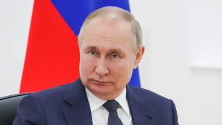 Tổng thống Putin: 'Không thể cô lập một nước khổng lổ như Nga'