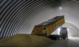 Sắp họp tham vấn về bình thường hóa xuất khẩu nông sản của Nga