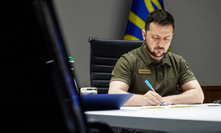 Tổng thống Ukraine Zelensky miễn nhiệm 1 Đại sứ