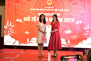 Kiều bào tại Ba Lan trúng cử vào Hội đồng quận Ochota, Thủ đô Warsaw