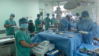 Bệnh viện Trung ương Huế thực hiện thành công 2 ca ghép tạng xuyên Việt trong một ngày