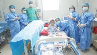 Bệnh viện đầu tiên tại khu vực Miền Trung thực hiện thành công ca ghép tế bào gốc