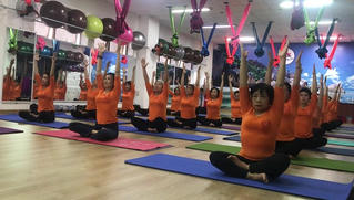 Lớp học yoga miễn phí dành cho bệnh nhân ung thư 