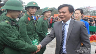 Bầu ông Nguyễn Chiến Thắng giữ chức Bí thư Thành ủy Đông Hà