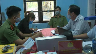 Phạt 5 triệu đồng một người phụ nữ tung tin thất thiết về Covid-19 trên Facebook