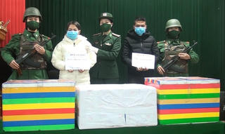 Quảng Bình: Bắt giữ cặp đôi trong đường dây buôn ma túy xuyên quốc gia 