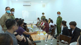 Xử phạt chủ quán cafe và khách không tuân thủ phòng, chống COVID-19